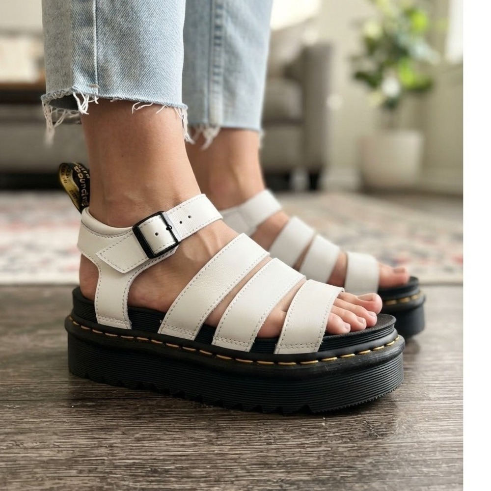 Dr. Martens Blaire White Hydro Leather Platform Gladiator Sandals Womens Size 6